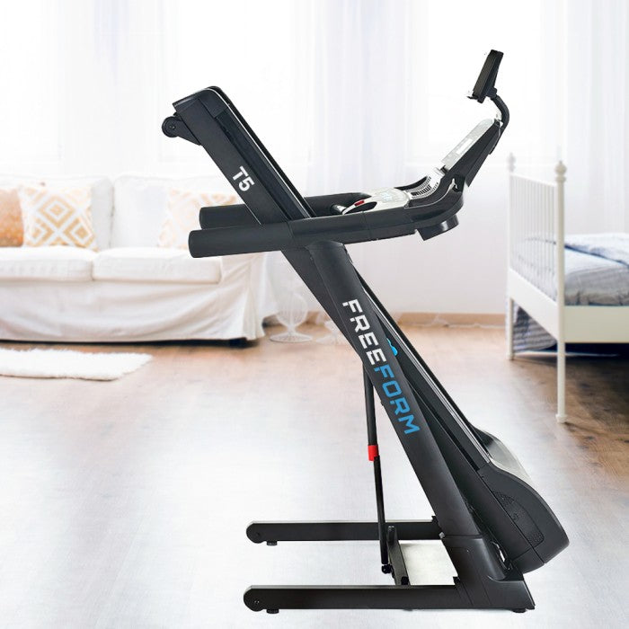 Treadmill FreeForm T7