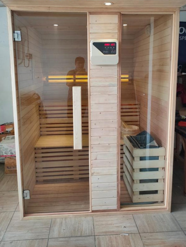 Ruang Sauna Pine Wood 1,5mx1,5mx2m