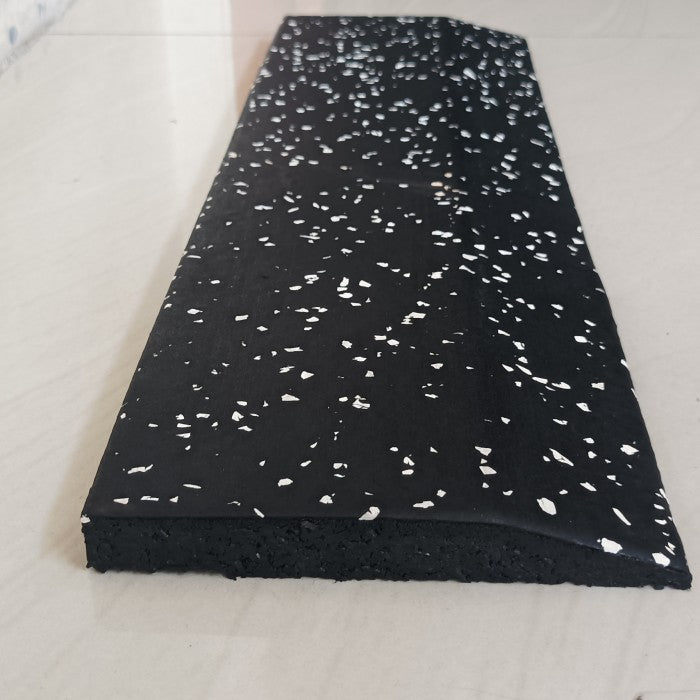 Rubber Edge Ramp Flooring | Tanjakan Lantai Karet 20mm warna kuning - bintik putih2cm