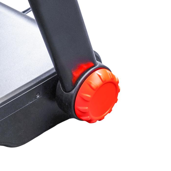 KINETIC MOTORIZED TREADMILL 1 HP 15P