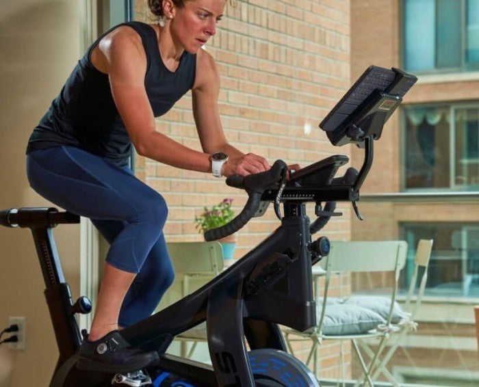 Stages SB20 Smart Indoor Bike Trainer for Zwift