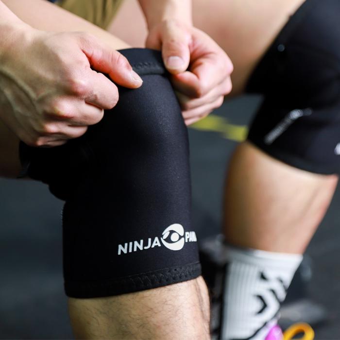 NINJA PANDA Crossfit 5mm Knee Sleeves Unisex Neoprene Rehband Fitness Weightlifting Powerlifting - Hitam, M