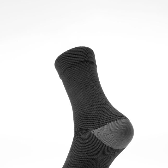 RUGHEN Crew Socks Kaos Kaki