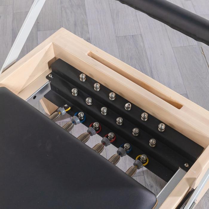 BLOOMS REFORMER WITH TOWER MAPLE BS-MT10 / PILATES REFORMER  Pilates Reformer- Training Exercise