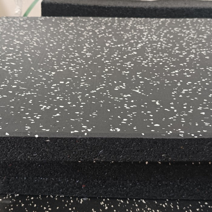 Rubber Tile Gym Floor 40mm-LAntai Karet