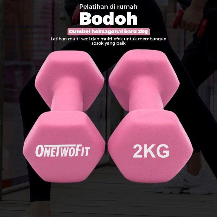 Natalya Medvedeva porno Tatilda talabalar uchun jinsiy aloqa