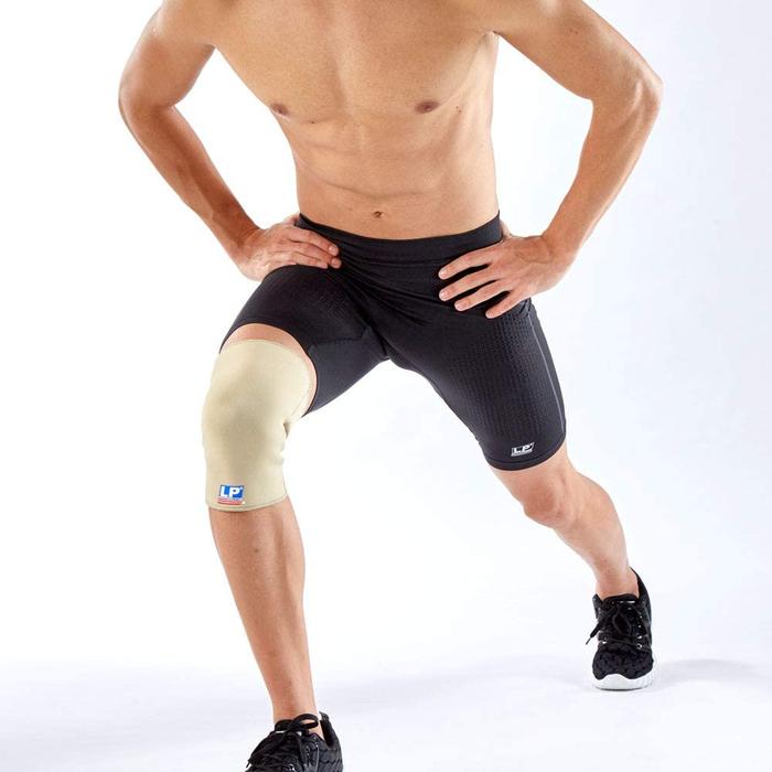 LP SUPPORT KNEE CLOSED PATELLA LP-706 - TAN, S