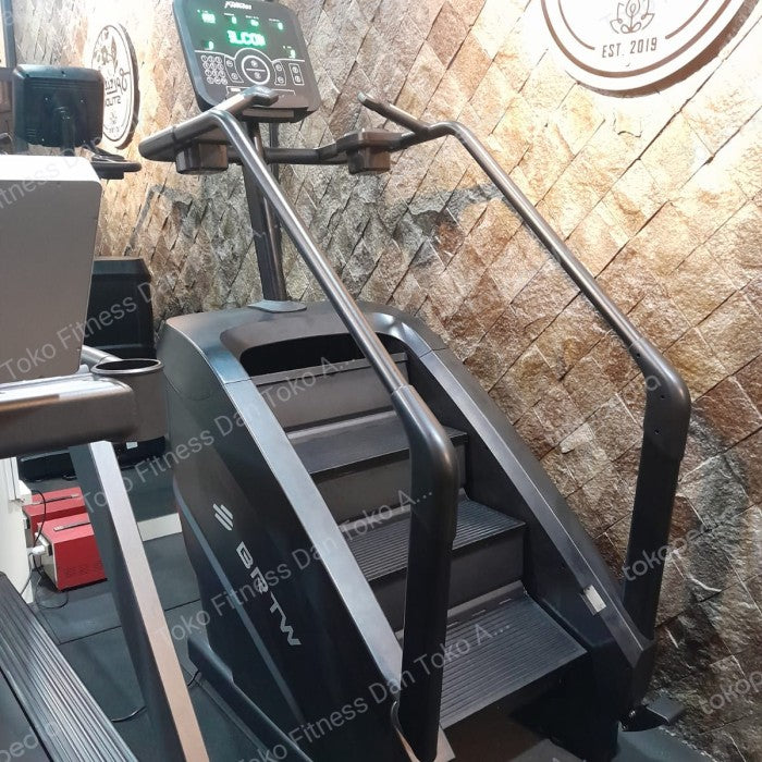 BRTW Commercial Stair Climber EB8900/Commercial Equipment Fitness
