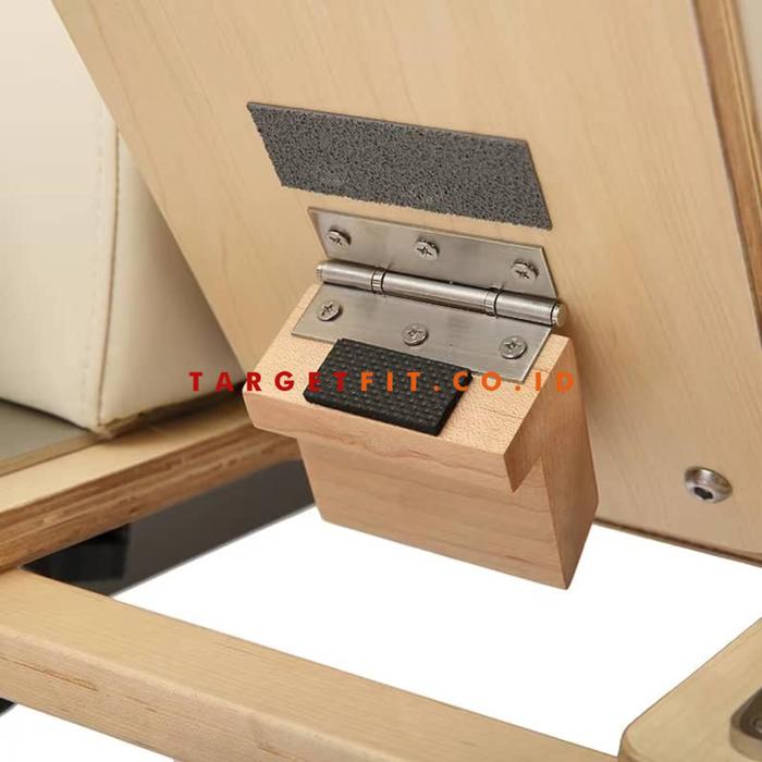 BLOOMS CORE TRAINING REFORMER MAPLE BS-M10 / PILATES REFORMER