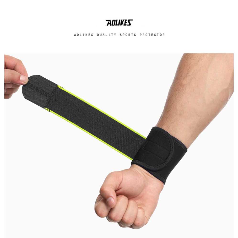 AOLIKES Pelindung Pergelangan Tangan Adjustable Wristband 1 PCS - A-7938