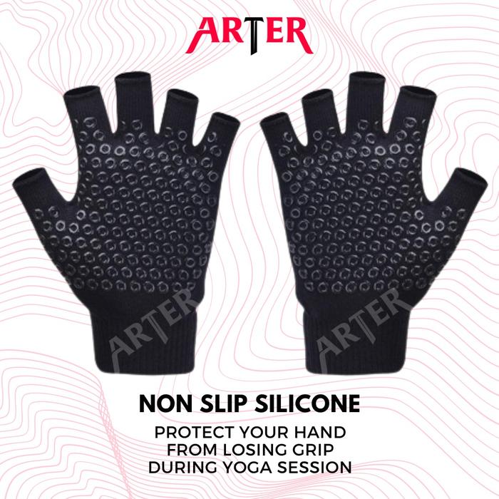 ARTER Sarung Tangan Yoga Pilates Gel Anti Slip Fitness Gym Gloves - Hitam
