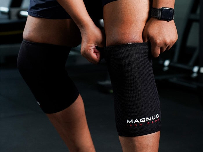 Magnus Knee Sleeves Med-Stiff - XS