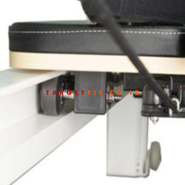 BLOOMS ALUMINIUM ALLOY SMALL WHITE REFORMER BS-A10 / PILATES REFORMER