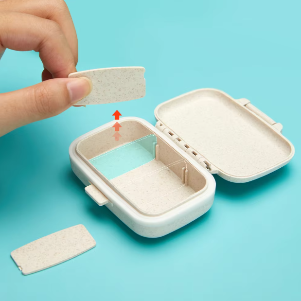 SHURUN Kotak Obat Mini Portable Medicine Pill Box Adjustable 3 Grid - SH-3